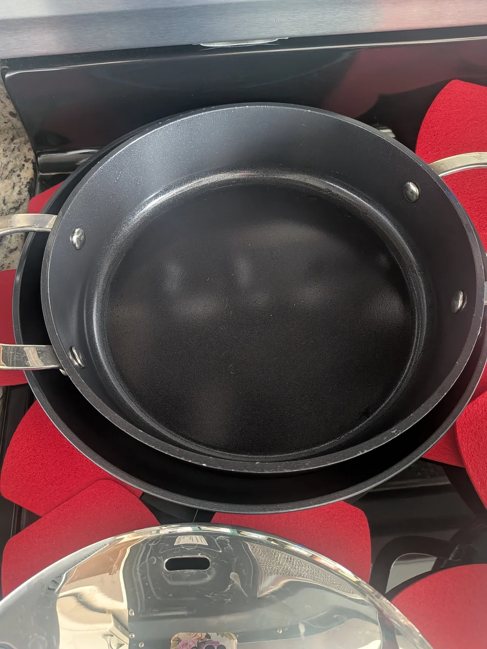 Stainless Steel And Ceramic European Cookware